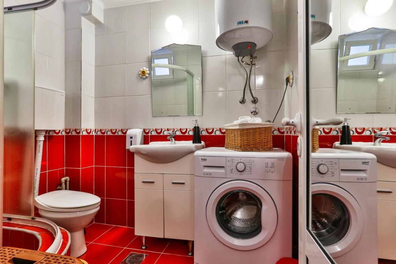 Zara Apartment Budva Bagian luar foto